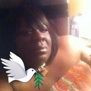 Meet your Posher, Deedee